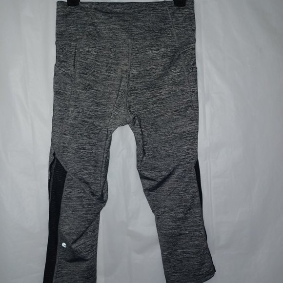 C9 CHAMPION WOMEN'S CAPRI STYLE LEGGINGS - Picture 12 of 16